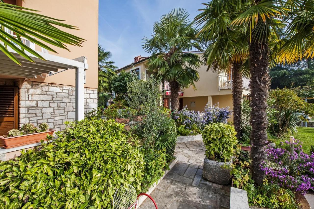 Apartments Pino Rovinj Exterior photo